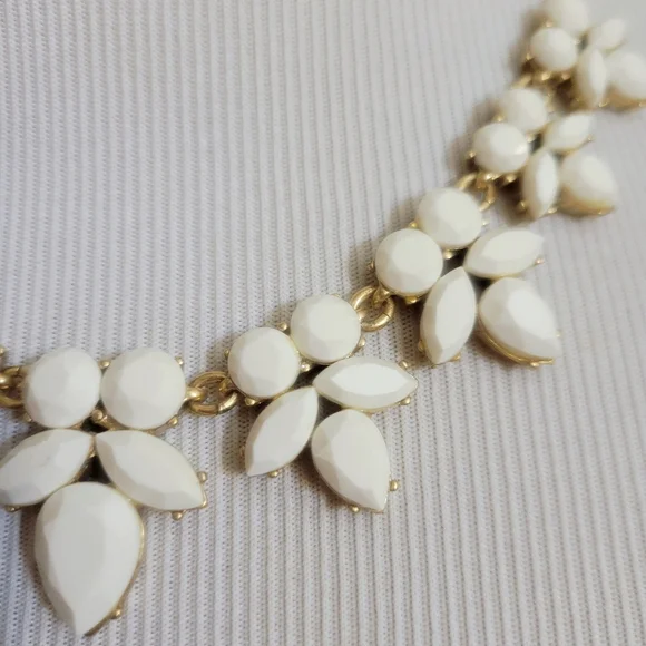 J. Crew Off-White Botanical Leaf Necklace - Picture 3 of 6